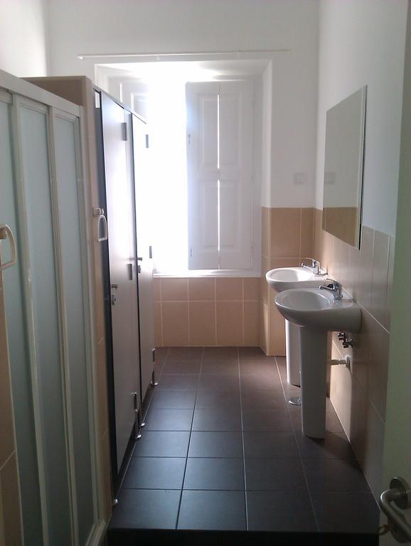 White Sun Hostel Lagos Pokój zdjęcie