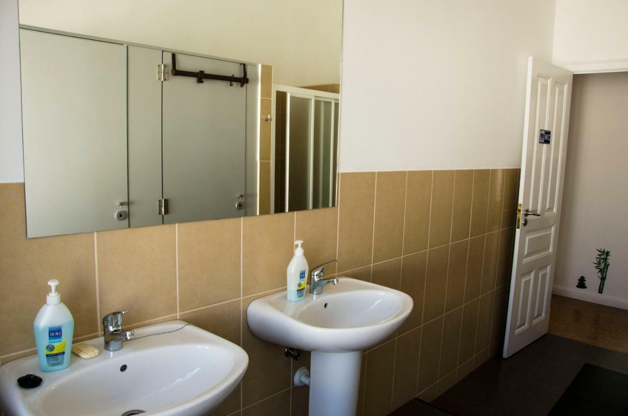 White Sun Hostel Lagos Zewnętrze zdjęcie